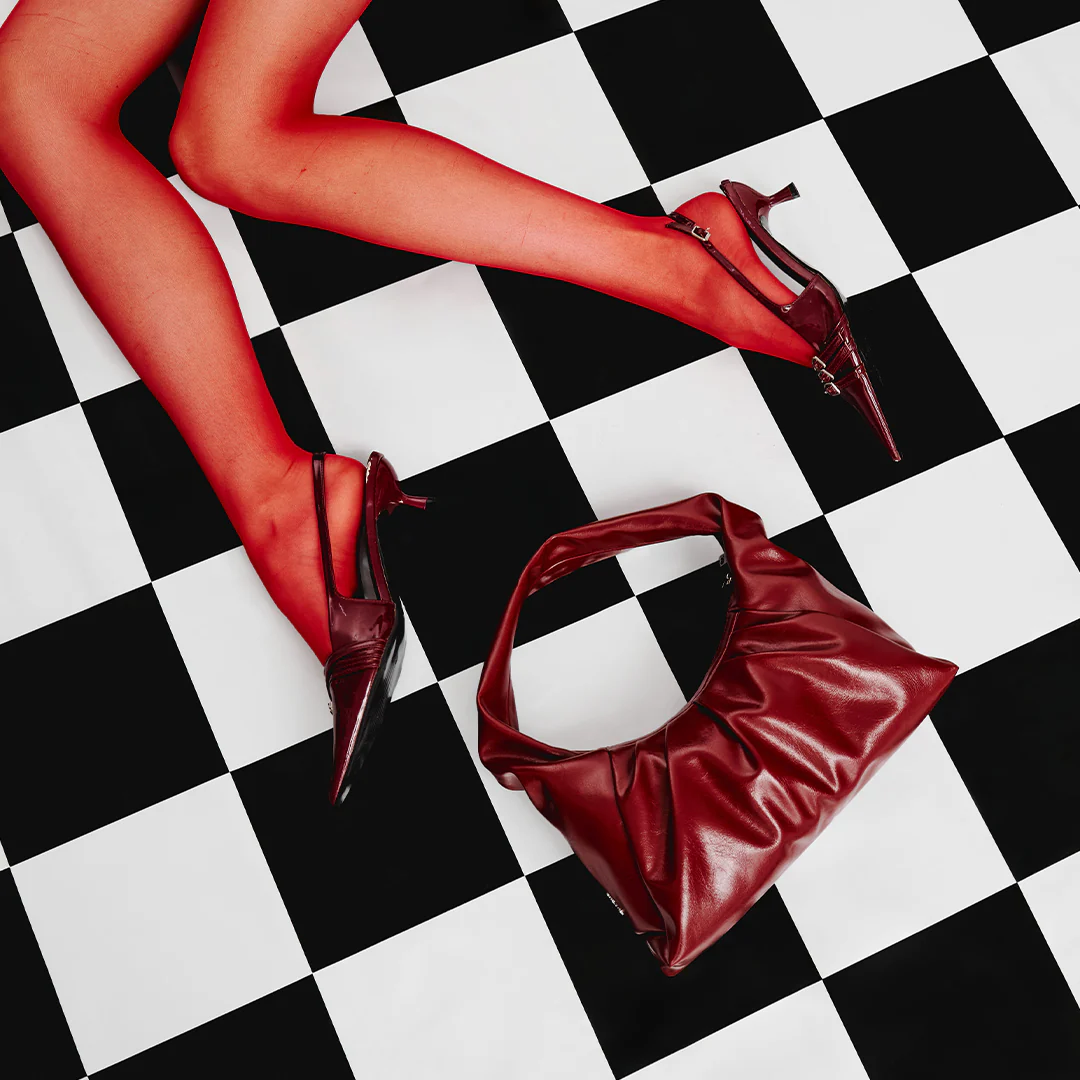 Croissant Hobo Bag (Red Velvet) - Image 8