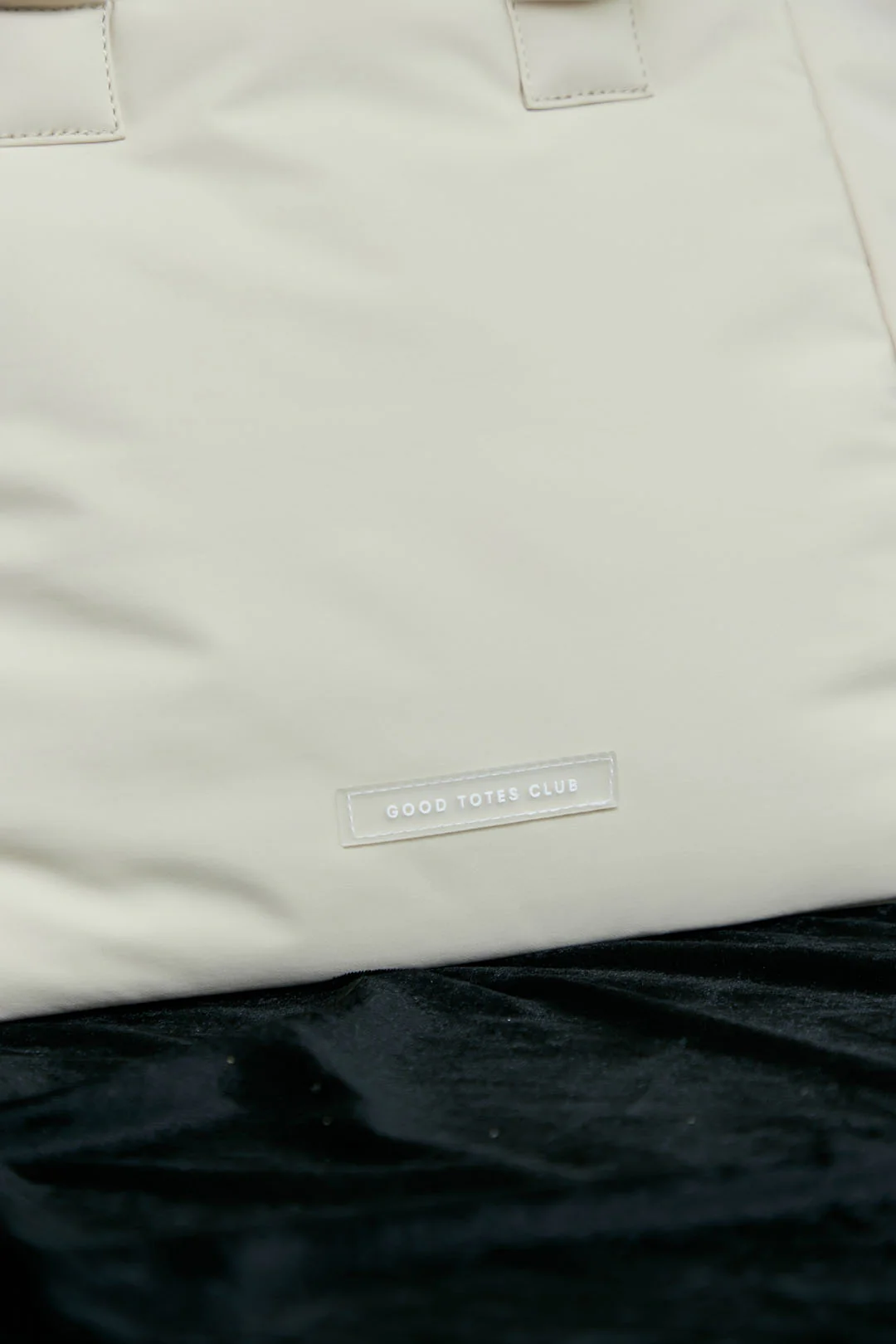 Go-Getter Laptop Tote (Nylon Cream) - Image 4
