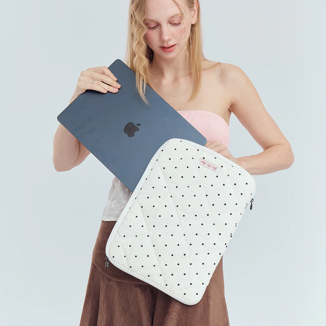 Pillow Laptop Sleeve (Polka Dot) - Image 4