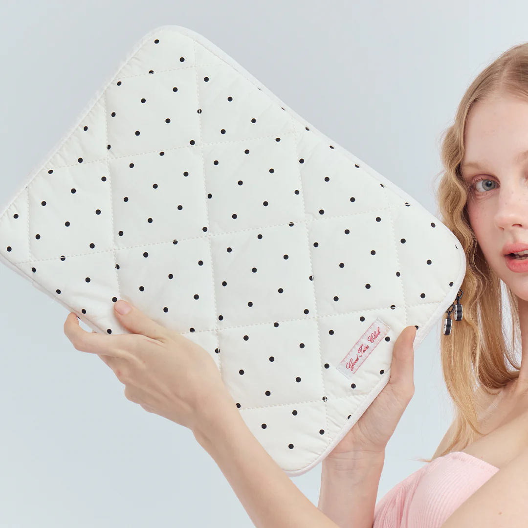 Pillow Laptop Sleeve (Polka Dot) - Image 5